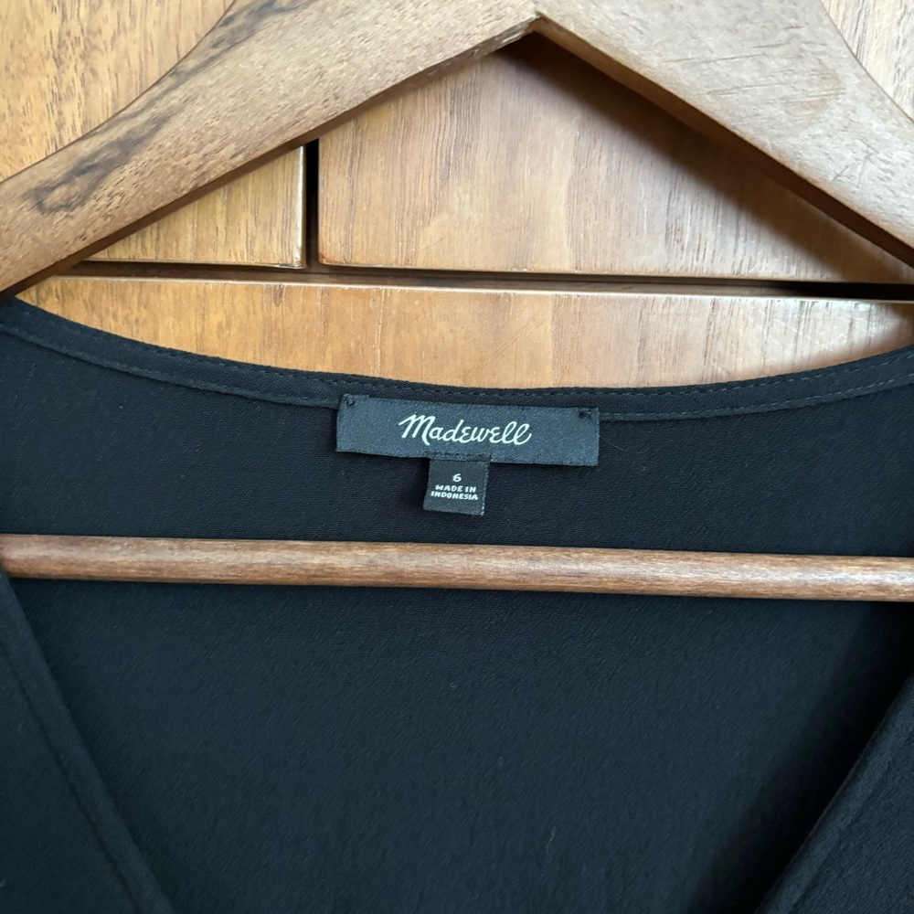 Maxwell Size 6 Black Button Down Flowy Blouse - image 6